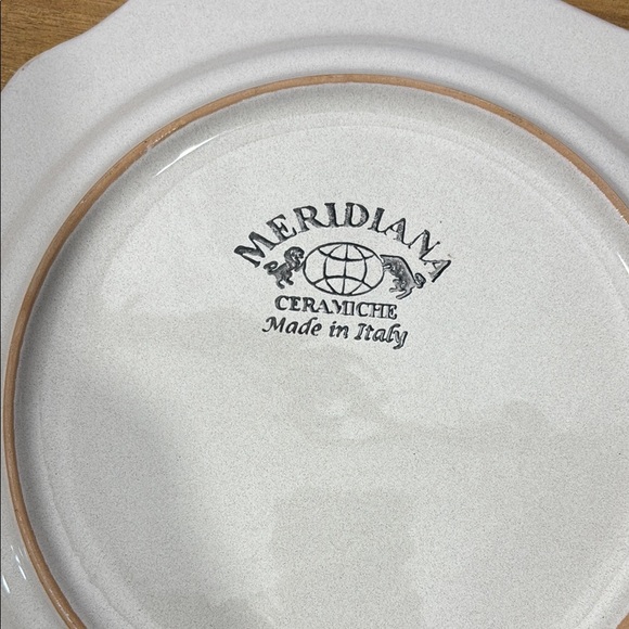 Vibrant Meridiana Plate Made in Italy - Picture 2 of 4